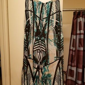 BRAND NEW WITHOUT TAGS!! Ladies flare beach pants